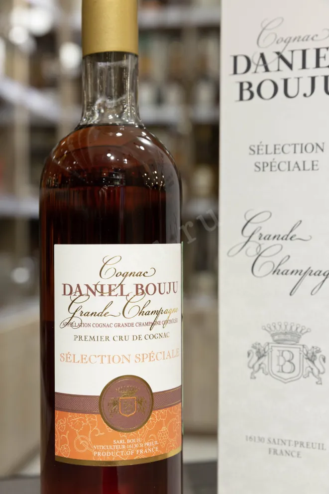 В магазине Крю Профи Daniel Bouju Selection Speciale gift box 0.5 л