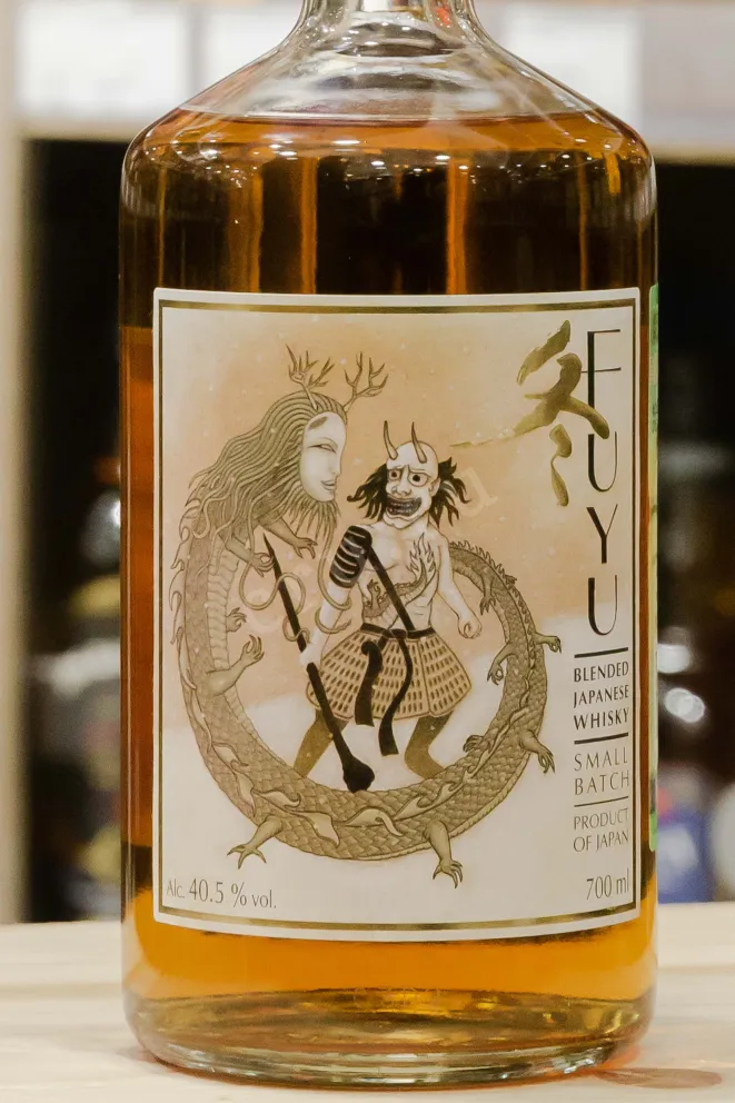 В магазине Крю Профи Fuyu with gift box 0.7 л