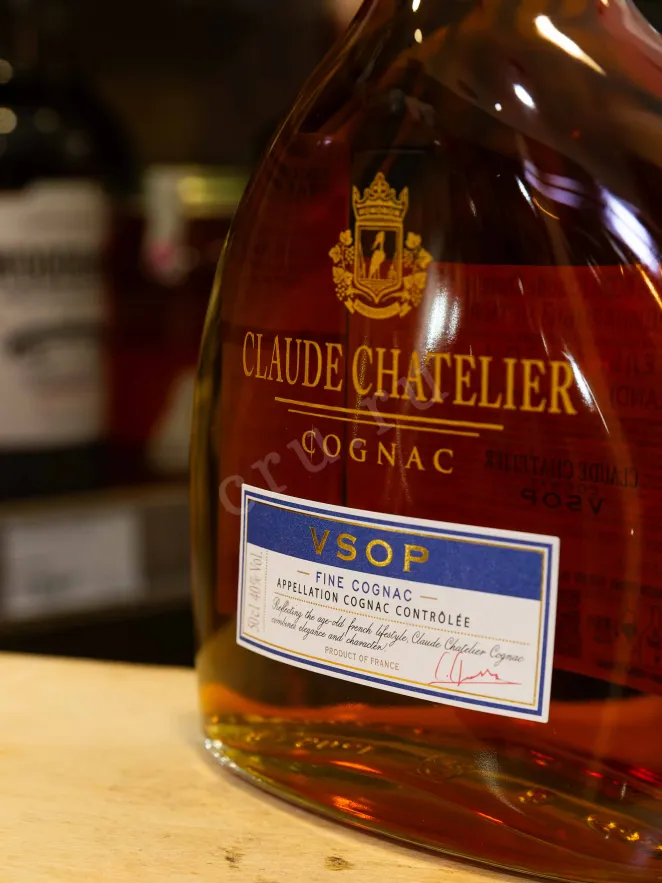В магазине Крю Профи Claude Chatelier VSOP 0.5 л