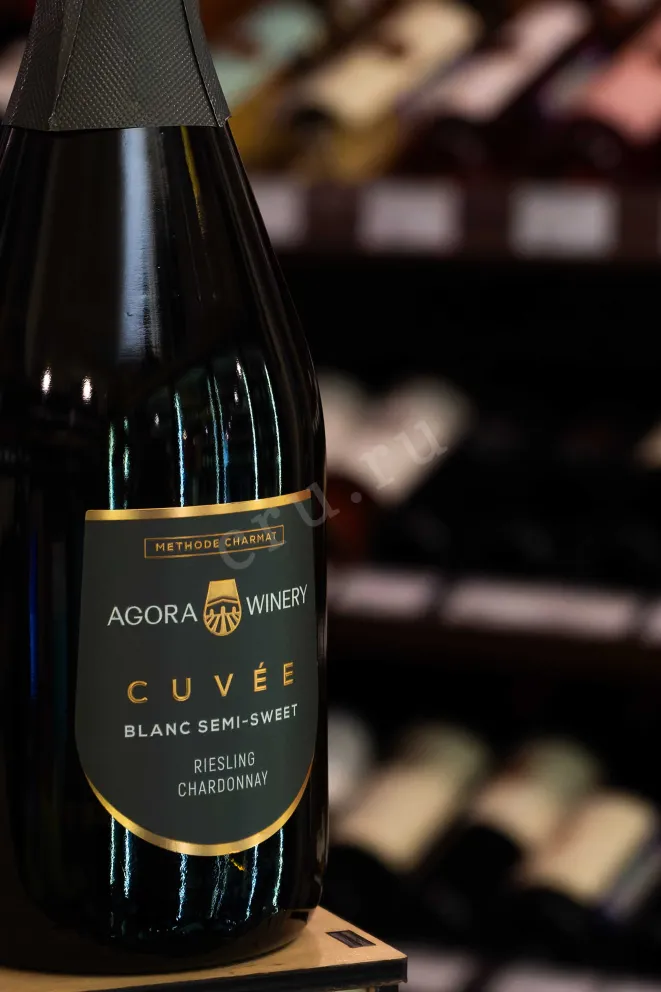 В магазине Крю Профи Agora Cuvee Riesling Chardonnay in gift box 2024 0.75 л