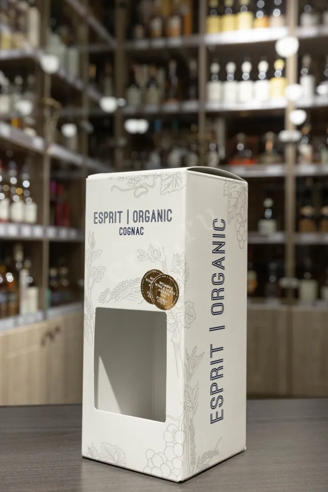 В магазине Крю Профи Esprit Organic VSOP gift box 0.7 л