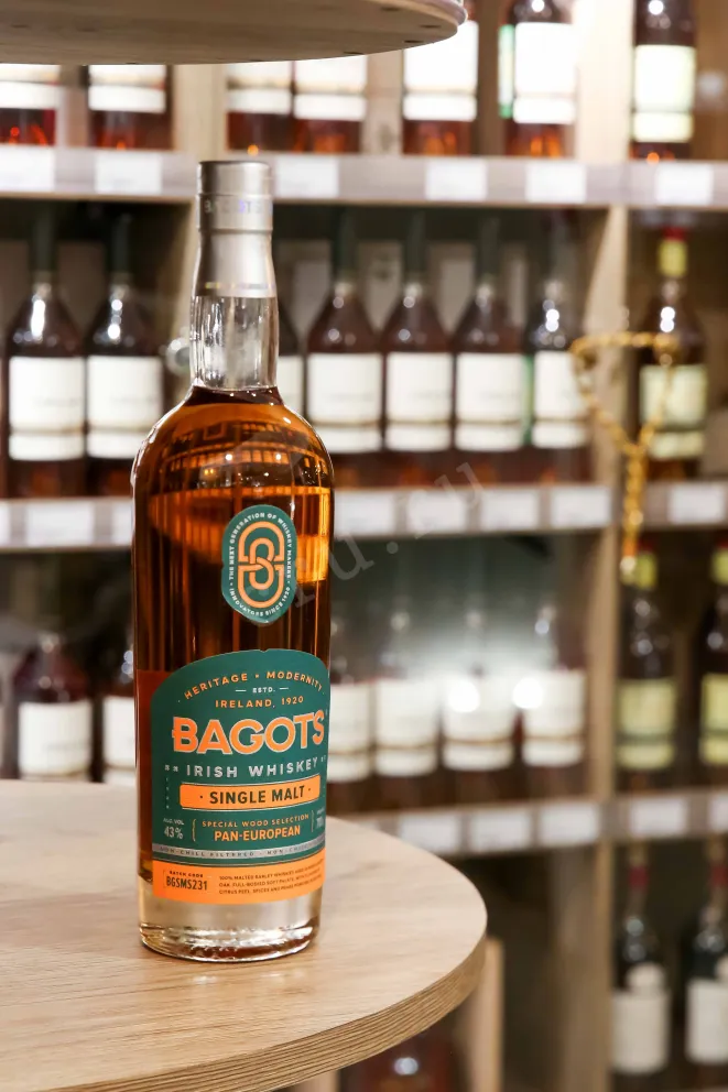 В магазине Крю Профи Bagots Single Malt in tube 0.7 л