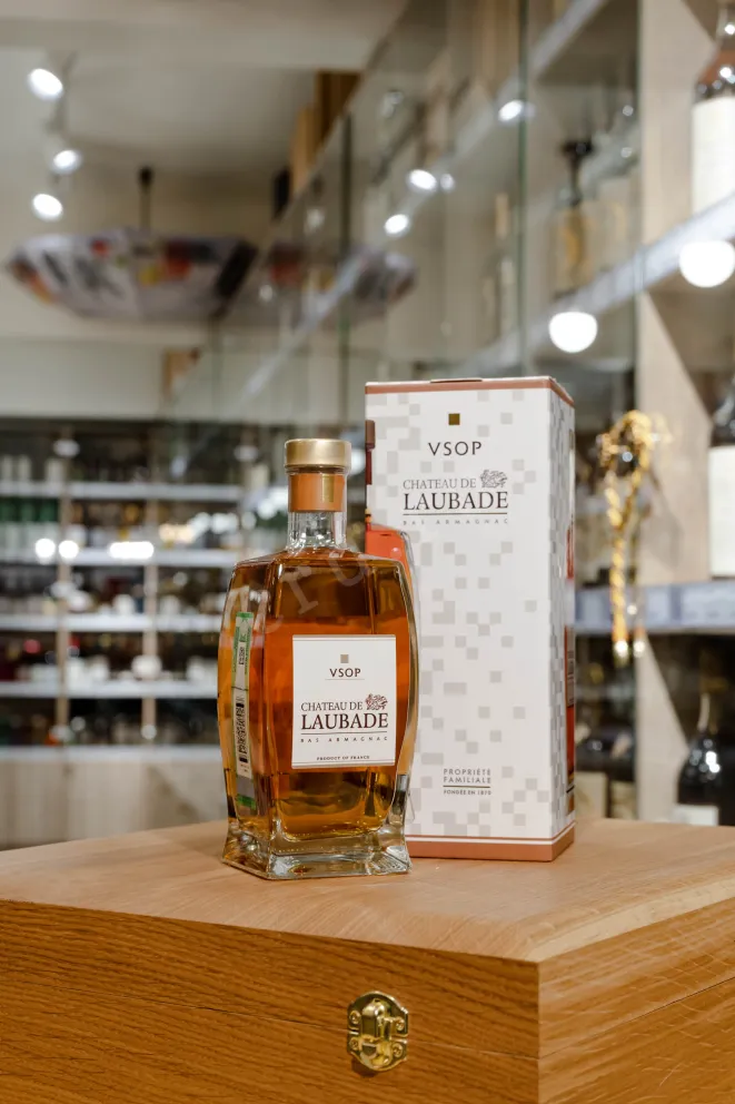 В магазине Крю Профи Chateau de Laubade VSOP Carafe Esprit 0.5 л