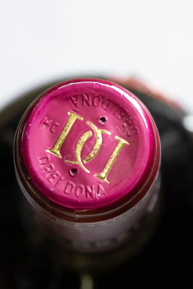 Пробка Drei Dona Notturno Sangiovese 2021 0.75 л