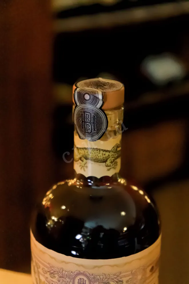 Пробка Don Papa 7 Years in tube 0.7 л