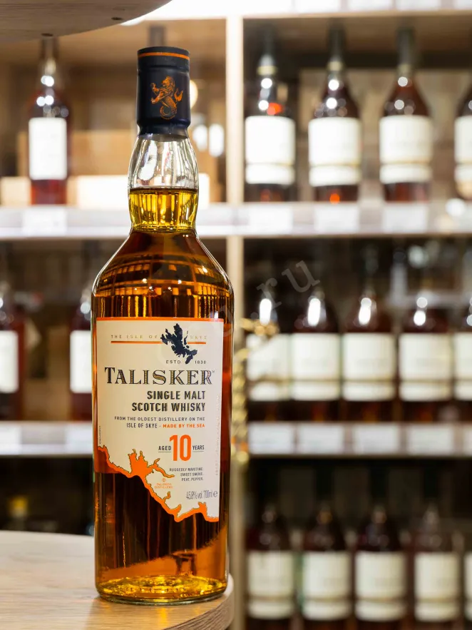 В магазине Крю Профи Talisker 10 Years old gift box 0.7 л