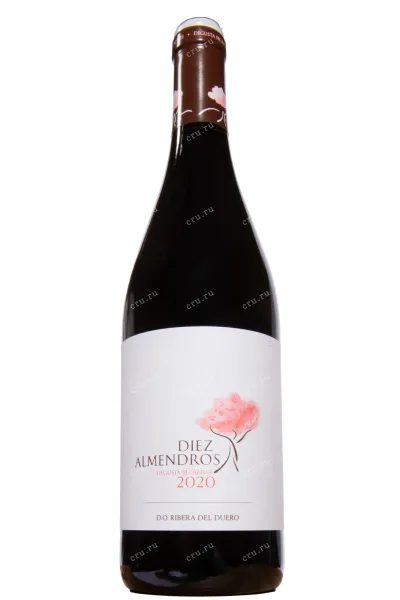 Вино Vega Clara Diez Almendros Ribera del Duero DO 2020 0.75 л
