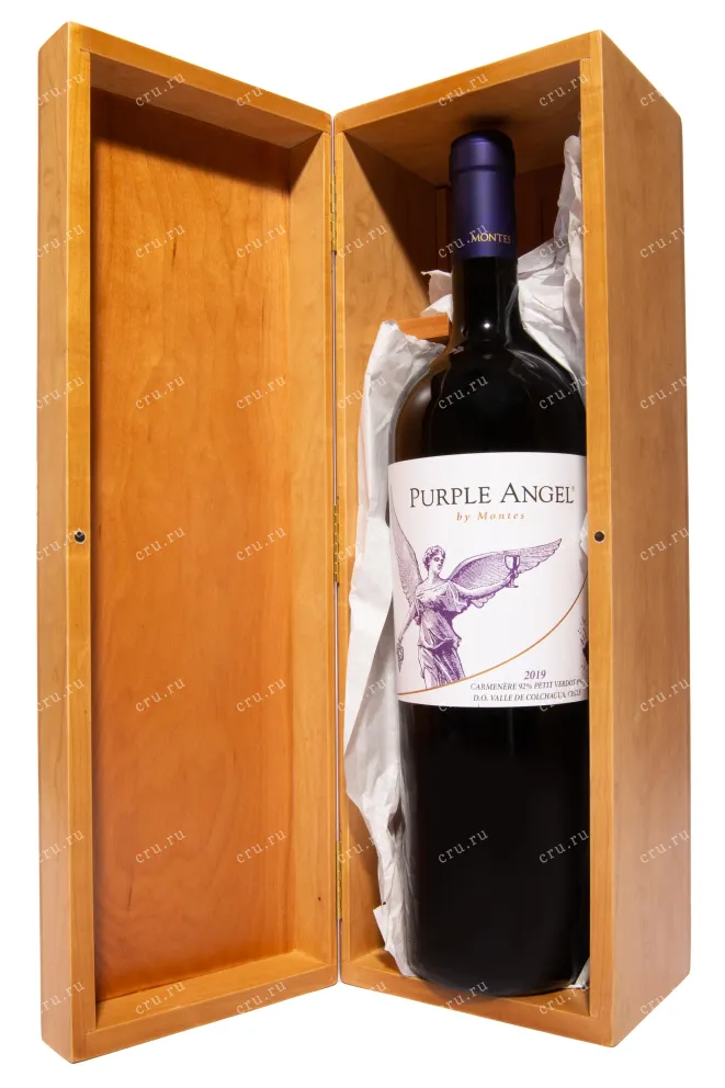 В деревянной коробке Montes Purple Angel in wooden box 2019 1.5 л