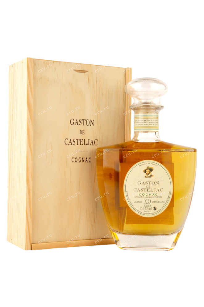Коньяк Gaston de Casteljac XO in wood box   0.7 л