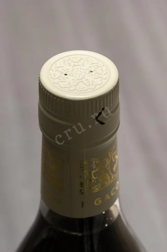 Пробка F.Gacon VSOP Prestige 4 years gift box 0.7 л