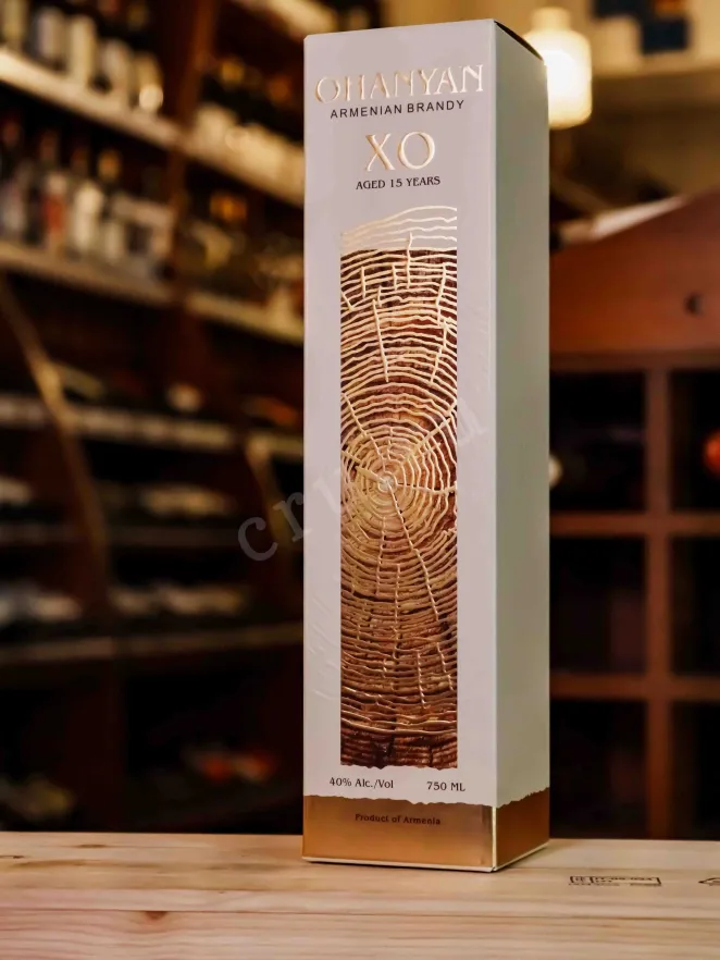 В магазине Крю Профи Ohanyan XO in gift box 2008 0.7 л