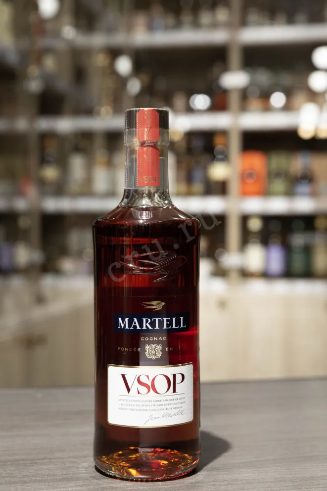 В магазине Крю Профи Martell VSOP 2019 0.5 л