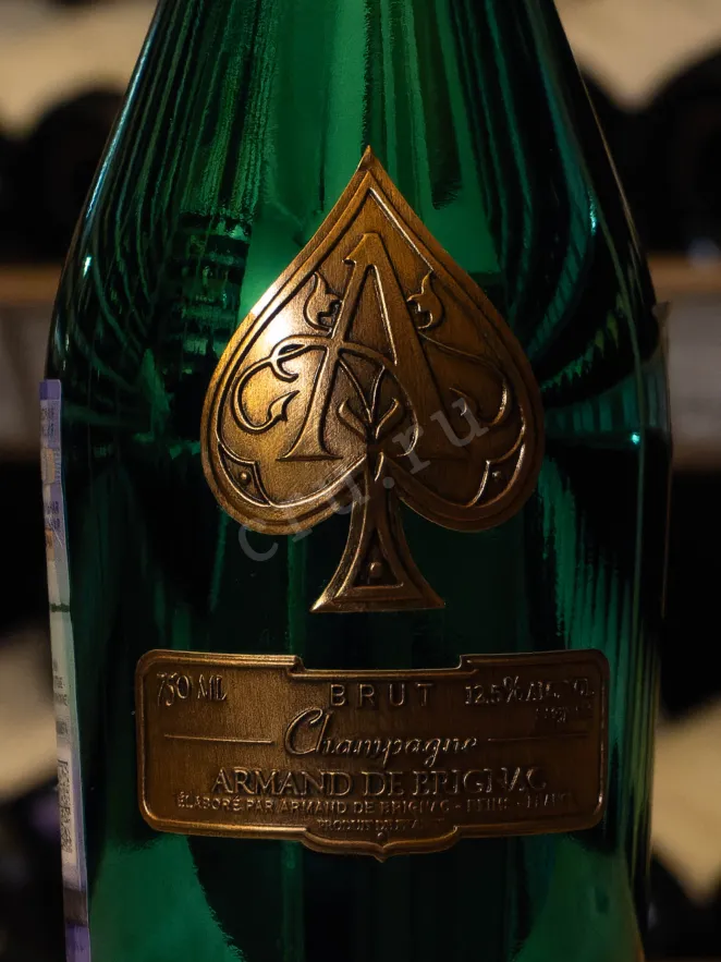 В магазине Крю Профи Armand de Brignac Gold Brut 2020 0.75 л