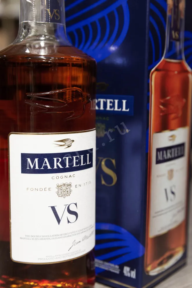 В магазине Крю Профи Martell VS 0.5 л