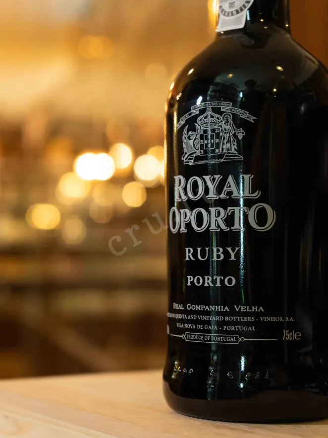 В магазине Крю Профи Royal Oporto Ruby 2019 0.75 л