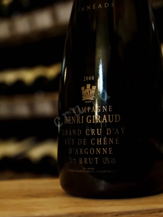 В магазине Крю Профи Henri Giraud Enneade Collection 2000 0.75 л