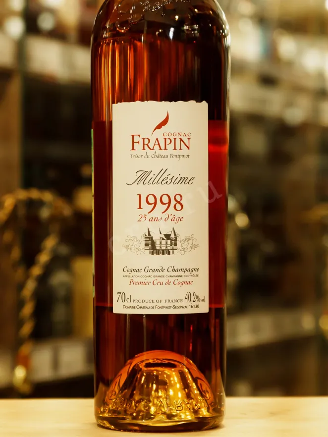 В магазине Крю Профи Frapin Millesime Cognac Grande Champagne AOC in tube 1998 0.7 л