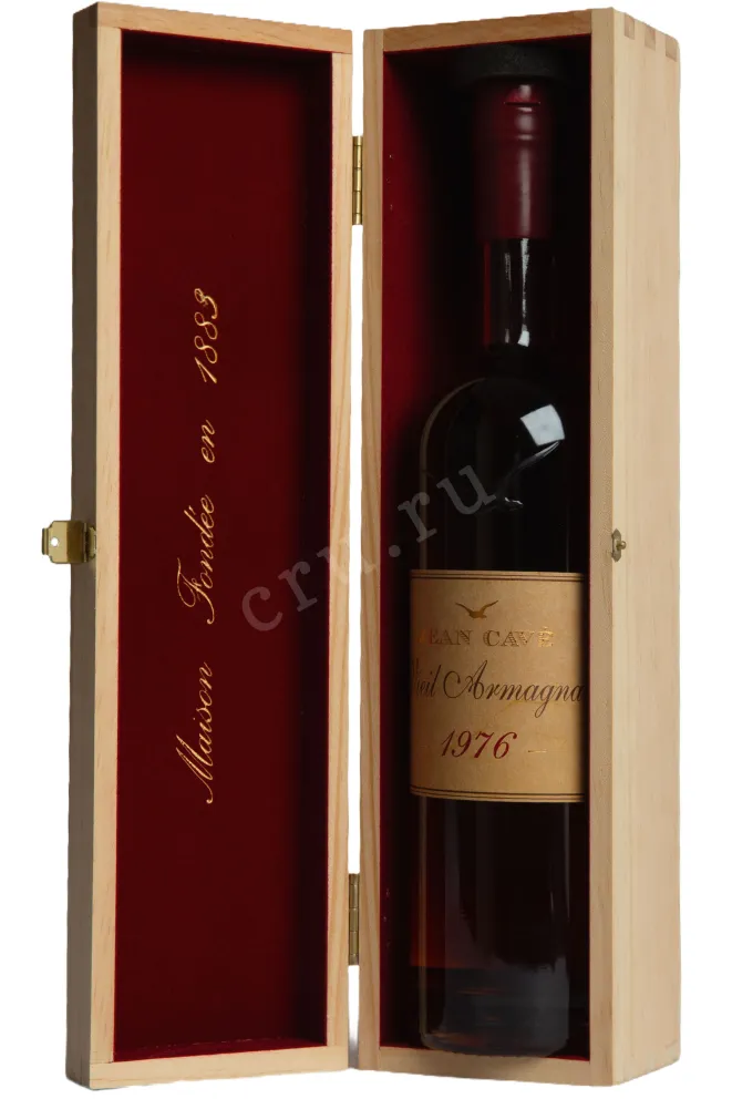 В деревянной коробке Jean Cave Vieil Armagnac 1976 AOC wooden box 1976 0.7 л