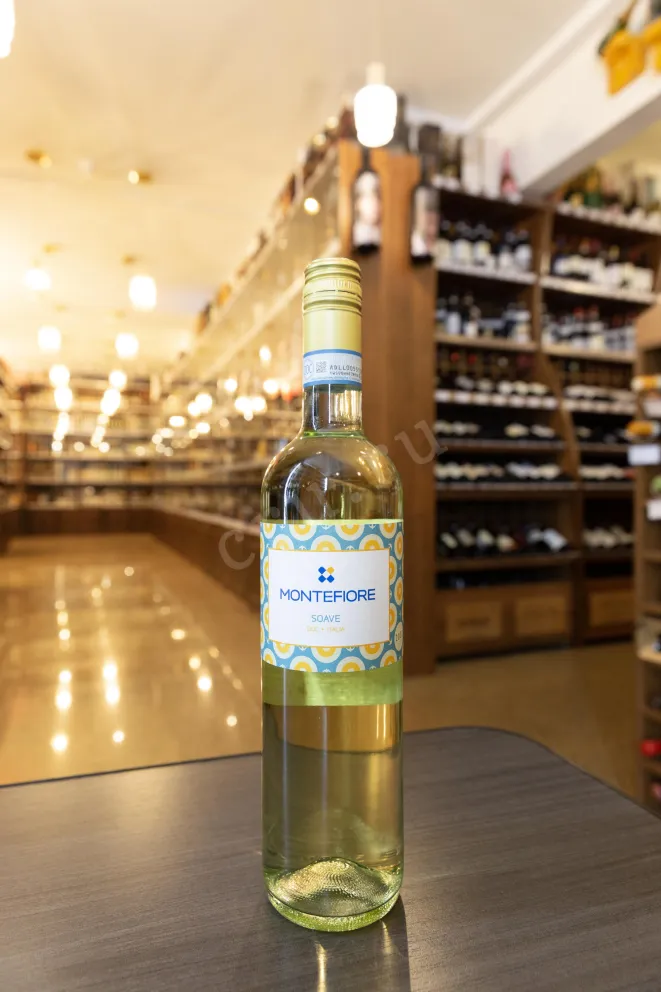 В магазине Крю Профи Montefiore Soave DOC 2023 0.75 л