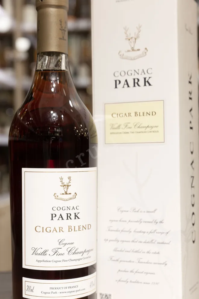 В магазине Крю Профи Park Cigar Blend Vieille Fine Champagne in gift box 2014 0.7 л