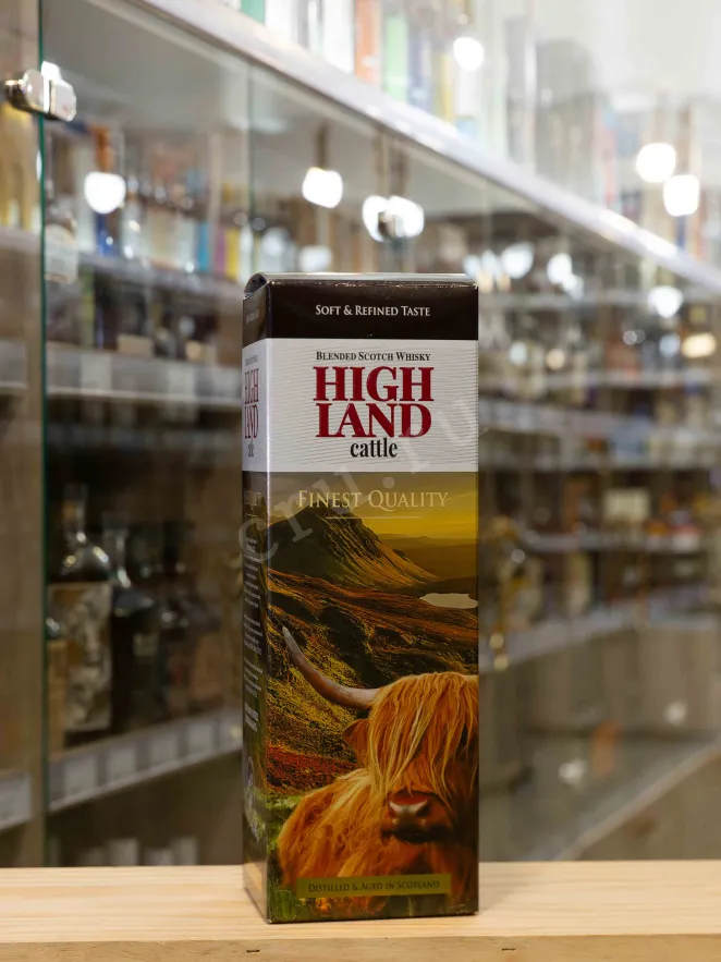 В магазине Крю Профи Highland Cattle 3 years gift box 0.7 л