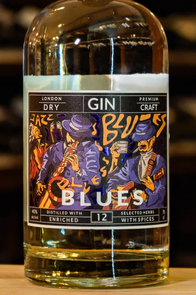 В магазине Крю Профи Blues London dry Premium Craft 0.7 л