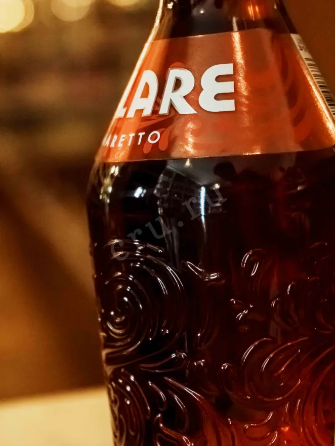 В магазине Крю Профи Volare Amaretto 0.7 л
