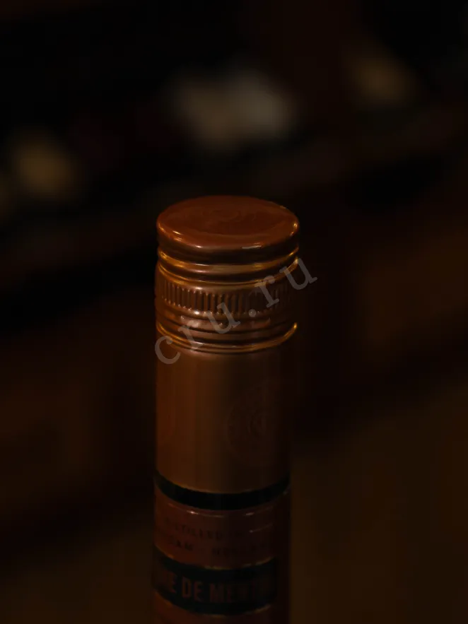 Пробка De Kuyper Creme de Menthe 0.7 л