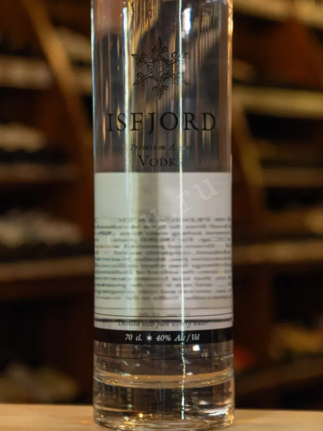 В магазине Крю Профи Isfjord Premium Arctic in gift box 0.7 л