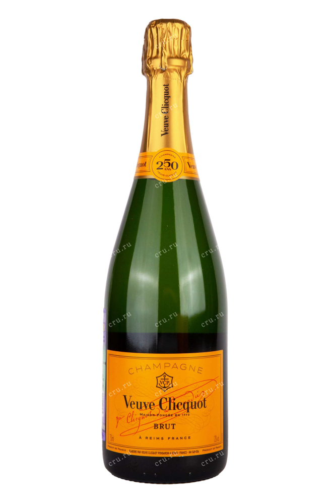 Бутылка Veuve Clicquot Brut 2018 0.75 л