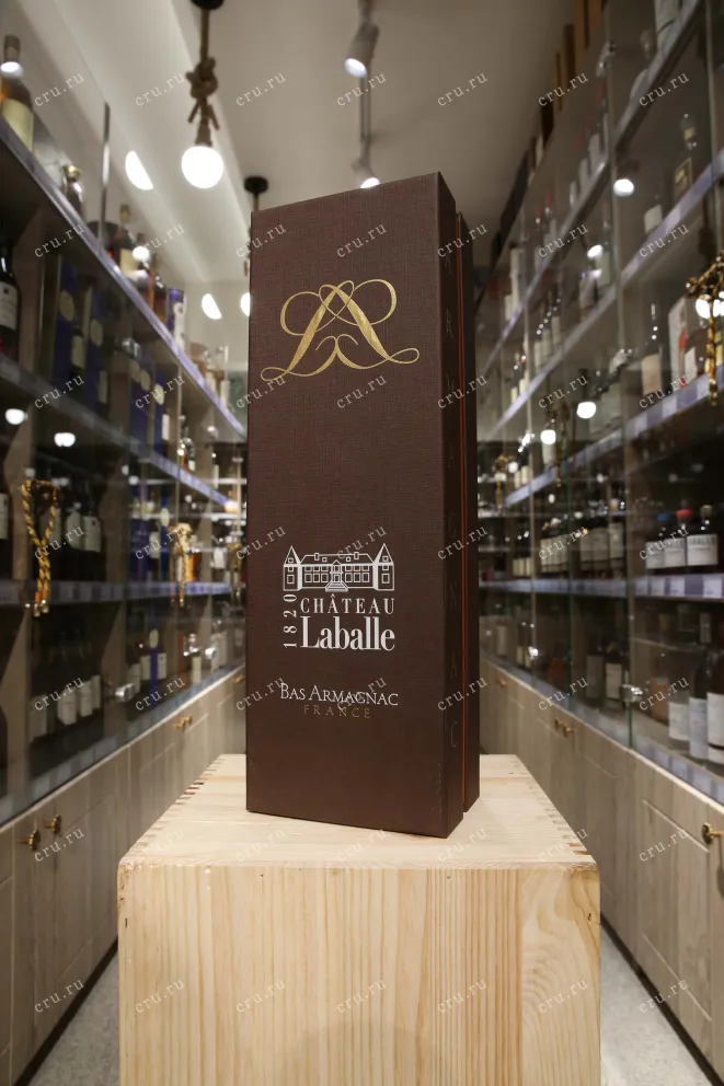 В магазине Крю Профи Laballe 1966 0.7 л