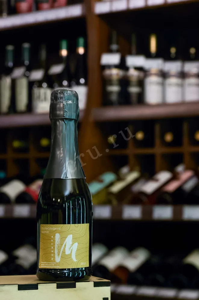 В магазине Крю Профи Makitra White Semi Sweet 2023 0.2 л