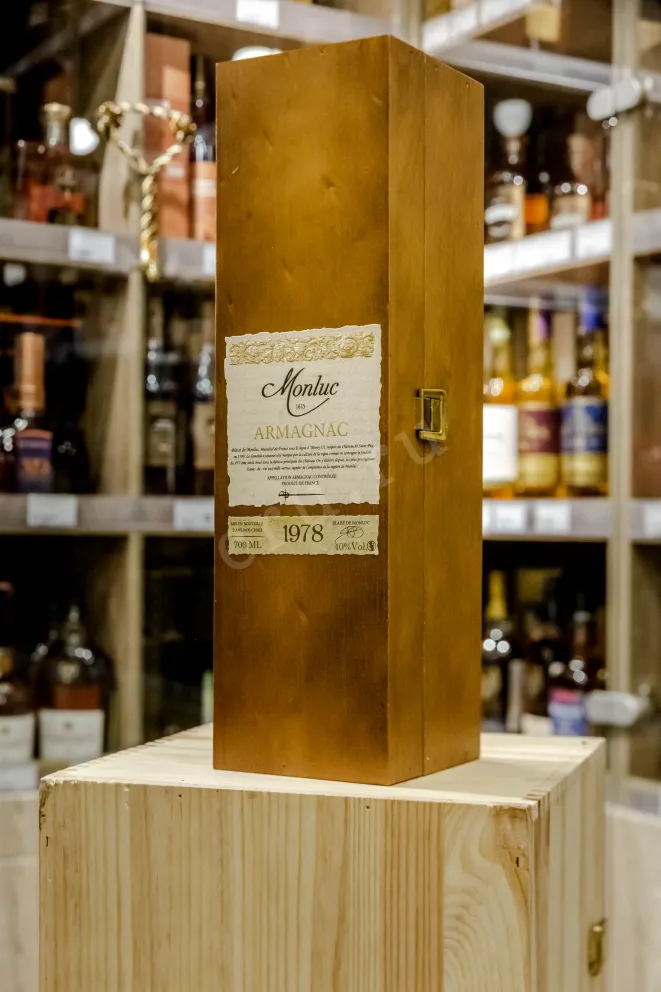 В магазине Крю Профи Monluc 1978 0.7 л