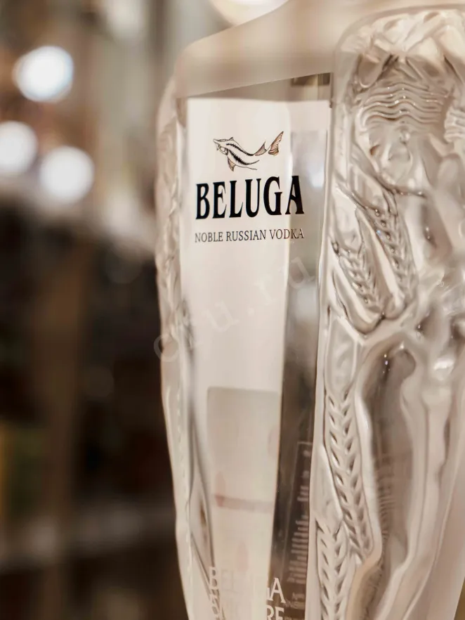 В магазине Крю Профи Beluga Epicur with gift box 0.7 л