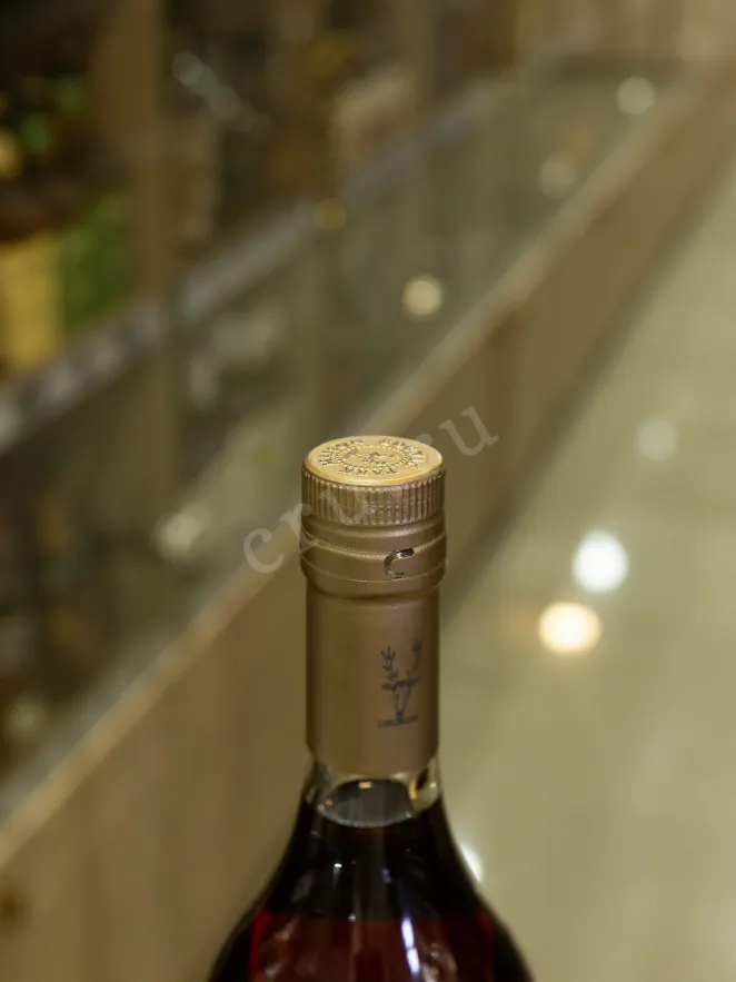 Пробка Park Cigar Blend Vieille Fine Champagne in gift box 0.7 л
