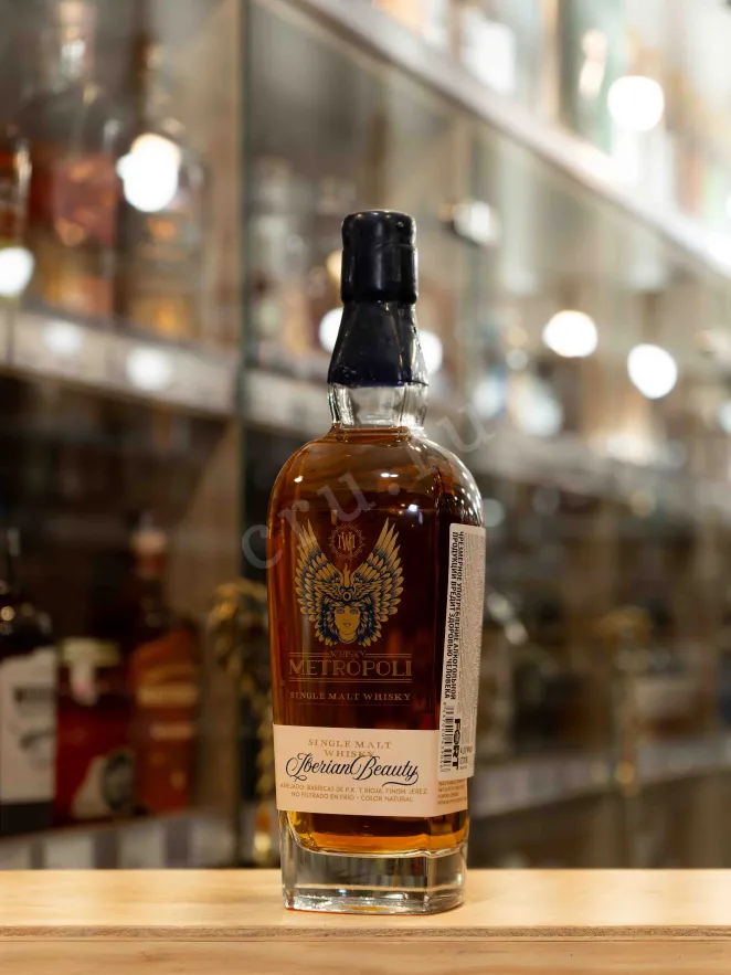 В магазине Крю Профи Metropoli Iberian Beauty Single Malt in gift box 0.7 л