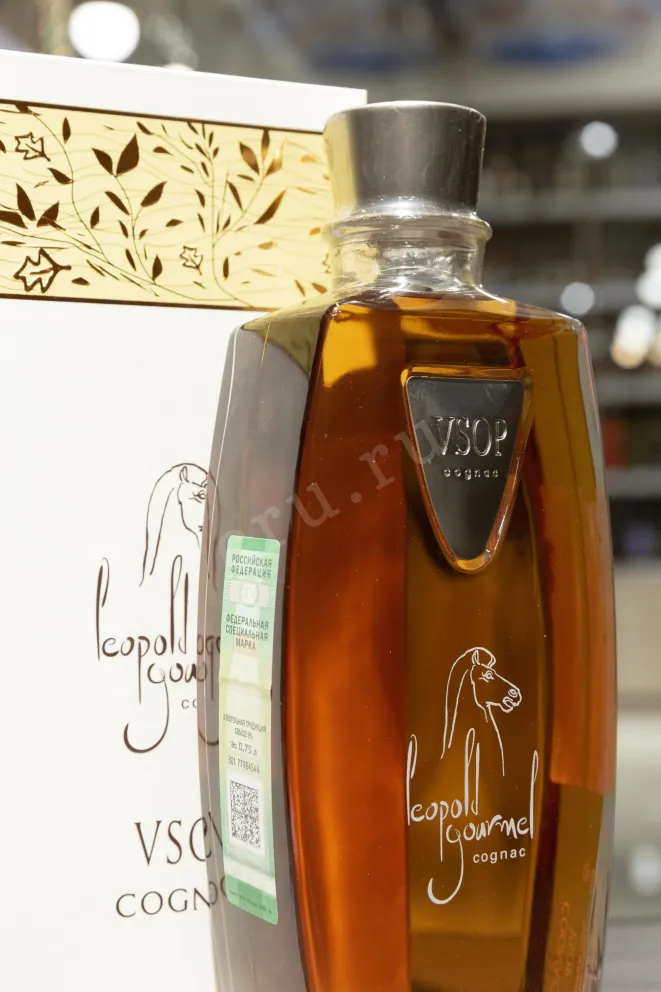 В магазине Крю Профи Leopold Gourmel VSOP decanter 0.7 л