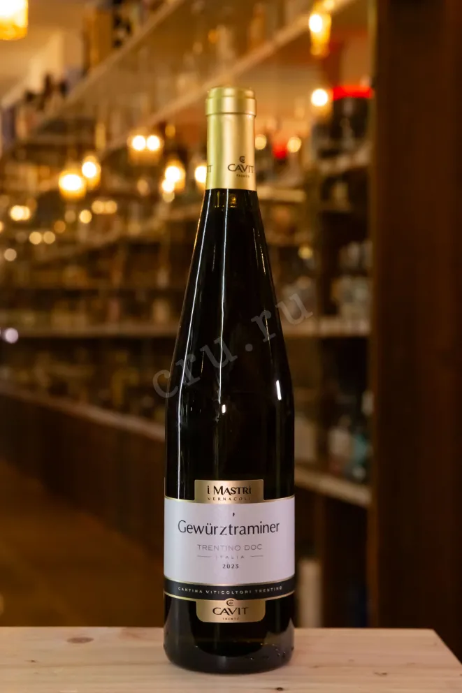 В магазине Крю Профи Mastri Vernacoli Gewurztraminer Trentino DOC 2023 0.75 л