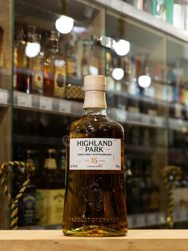 В магазине Крю Профи Highland Park 15 years in gift box 0.7 л