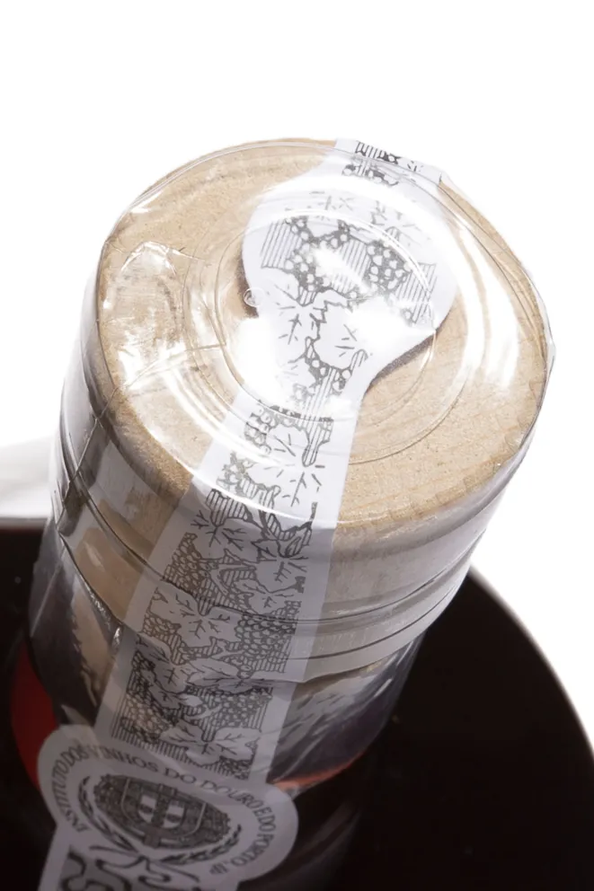 Пробка Lagar De Granito Pacheca 10 Years Old in tube 2014 0.75 л