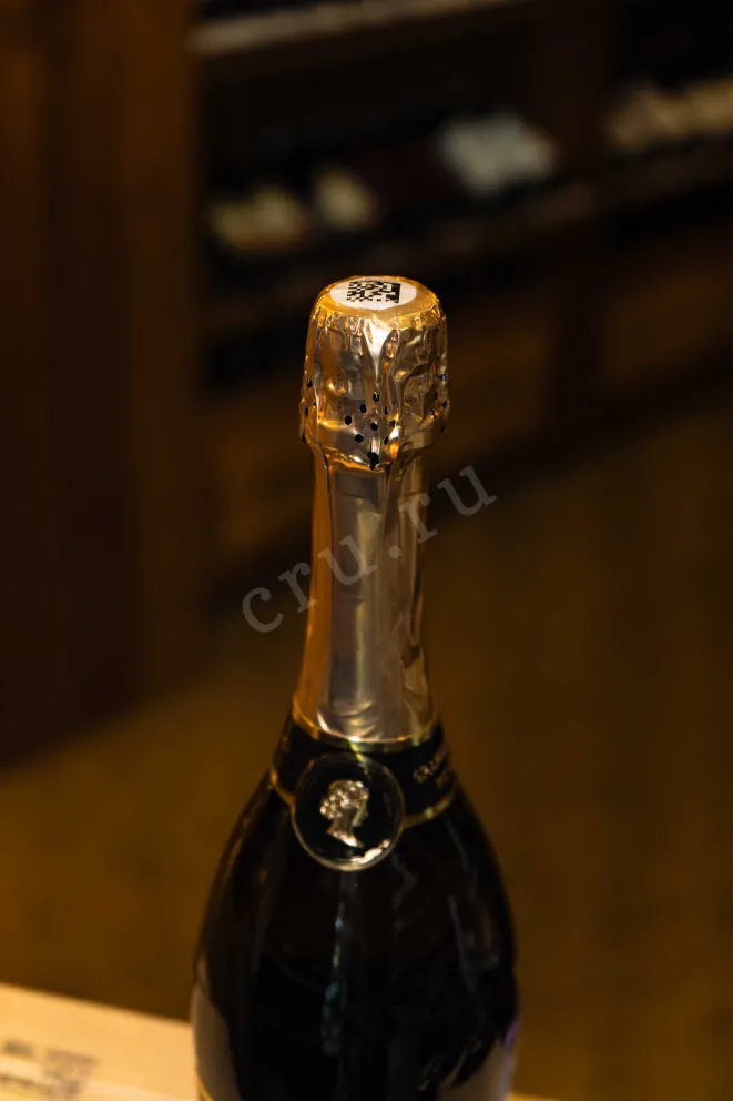 Пробка Grand Mane Pearly Semi Sweet 2019 0.75 л