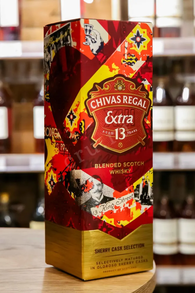 В магазине Крю Профи Chivas Regal Extra in a gift box 0.7 л