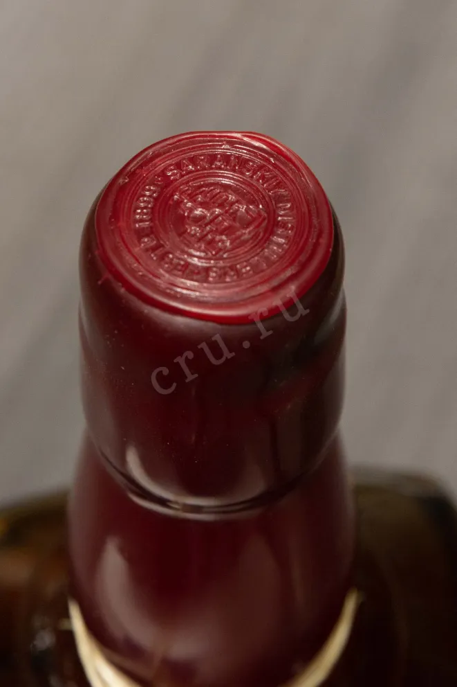 Пробка Kemlya Russian OAK wooden box 0.7 л