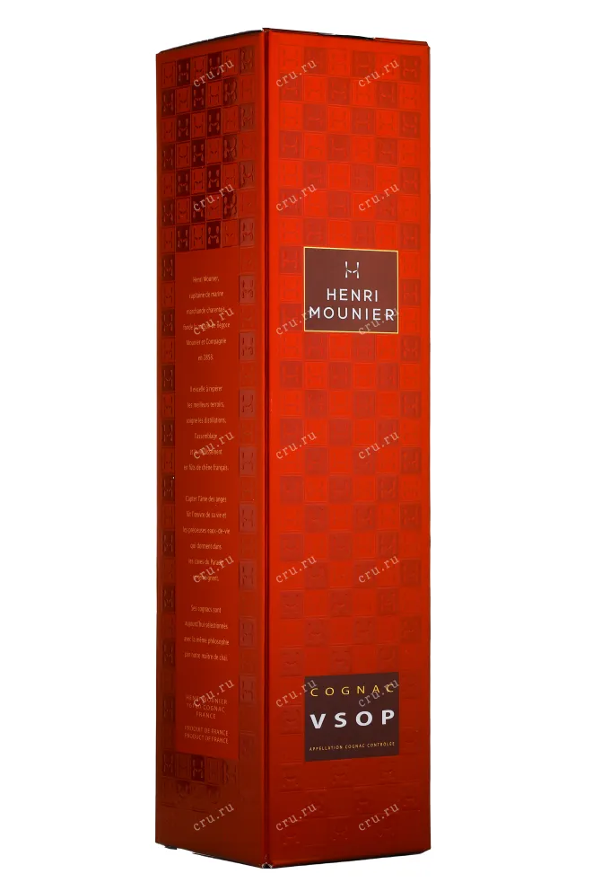 Коньяк Henri Mounier VSOP in gift box  0.7 л