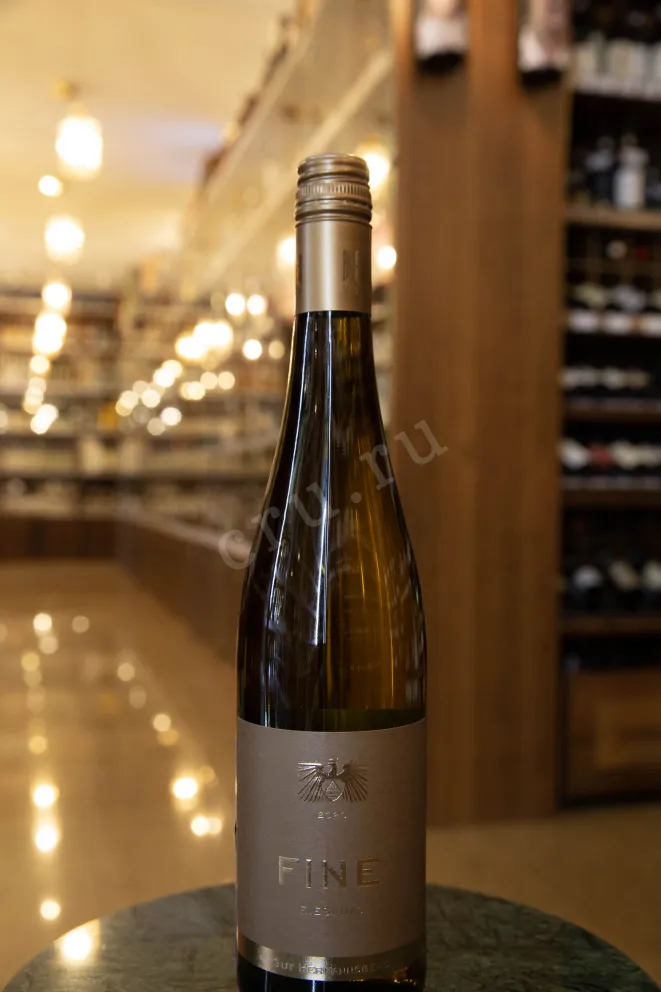 В магазине Крю Профи Gut Hermannsberg Fine Riesling 2023 0.75 л