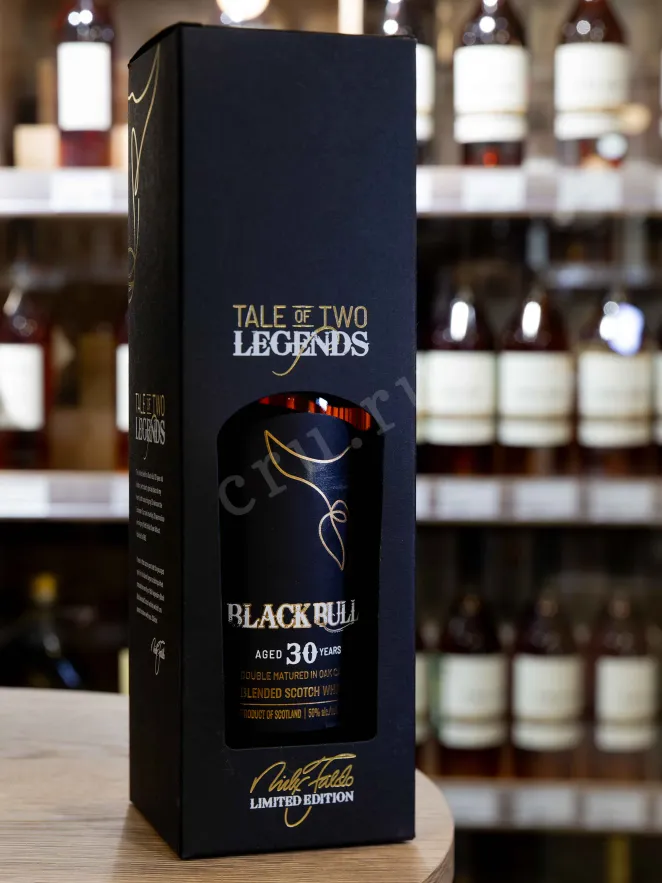 В магазине Крю Профи Black Bull Blended 30 years old with gift box 0.7 л
