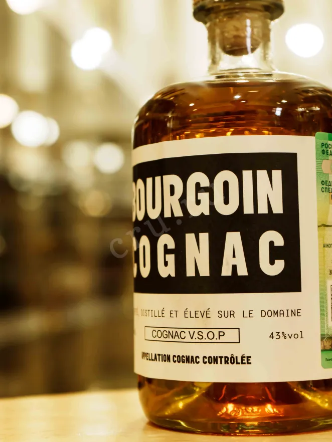 В магазине Крю Профи Bourgoin Brandy 4 years VSOP 0.7 л
