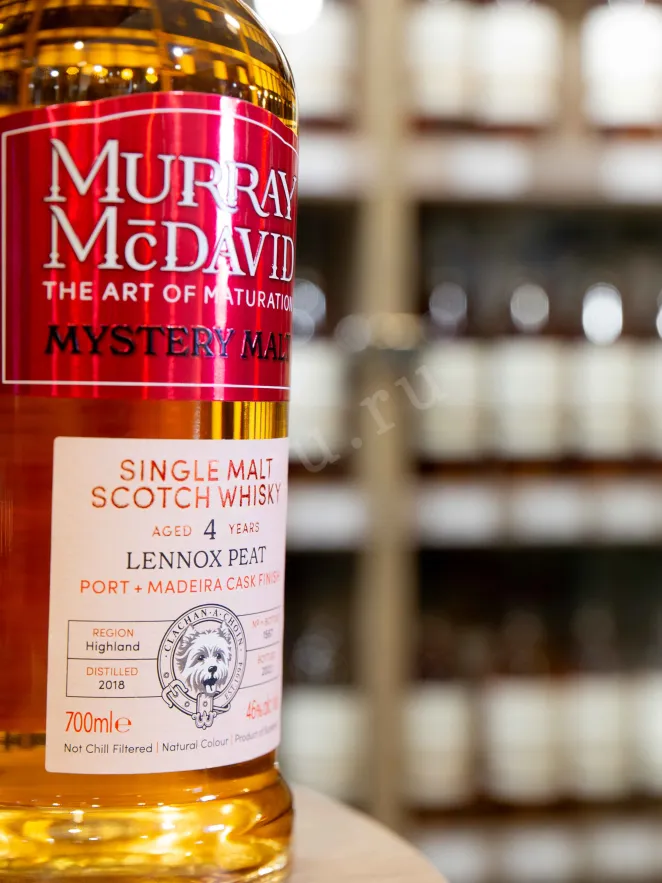 В магазине Крю Профи Murray McDavid Mystery Malt Lennox Peat 4 Years Old gift box 0.7 л