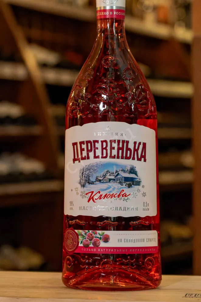 В магазине Крю Профи Zimnyaya Derevenka Sladkaya Brusnika 0.5 л