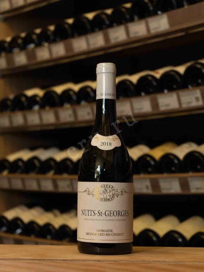 В магазине Крю Профи Domaine Mongeard-Mugneret Nuits-Saint-Georges 2018 0.75 л